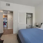 Downtown Santa Monica 2Bedroom With Free Parking