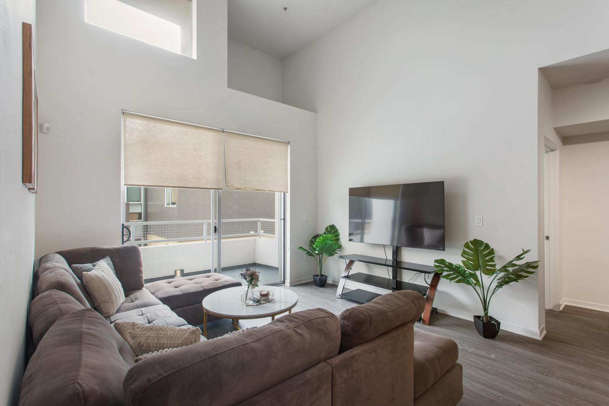 Capsule hotel Downtown 2bedroom With Free Parking