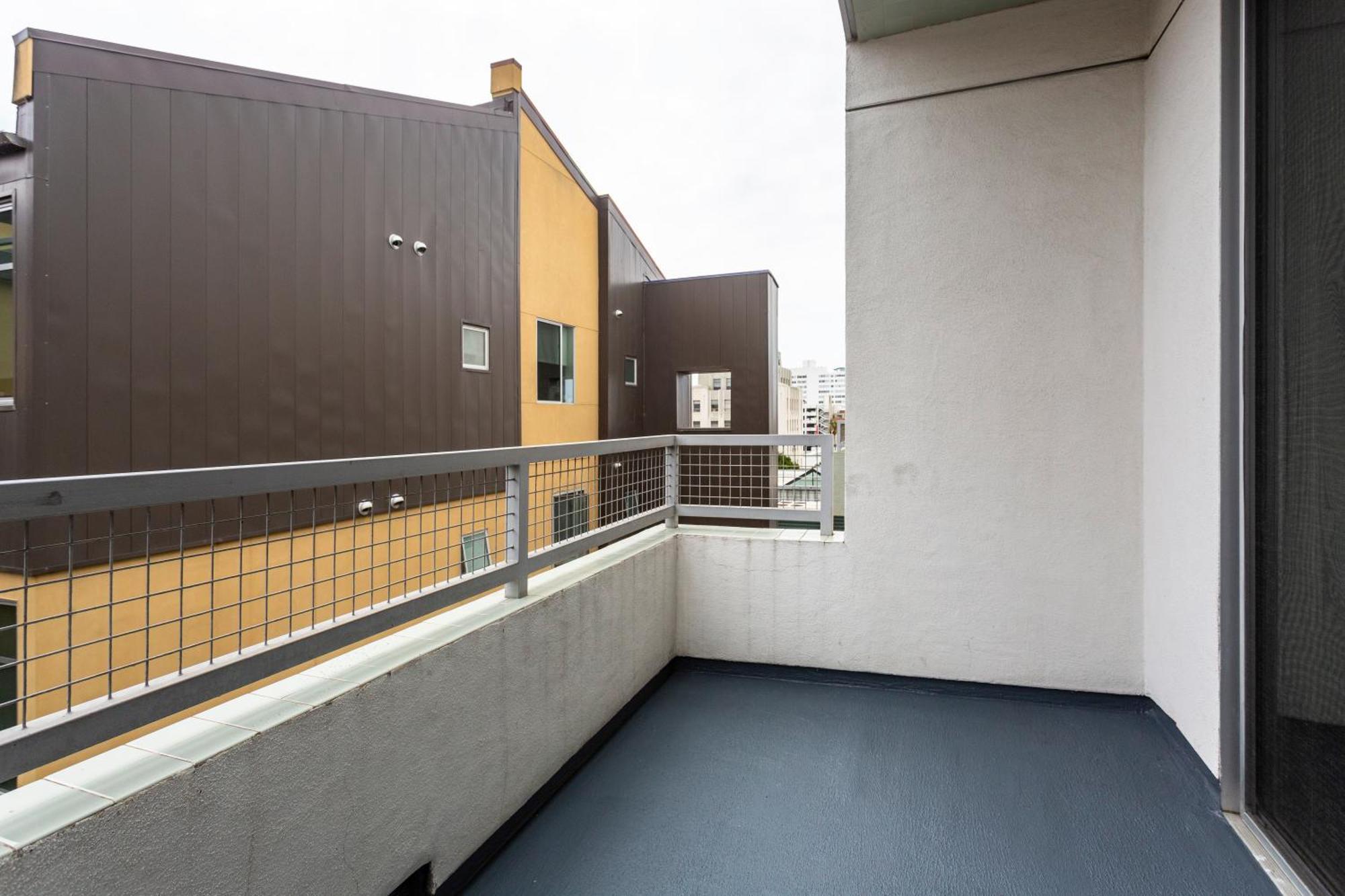 Downtown 2bedroom With Free Parking